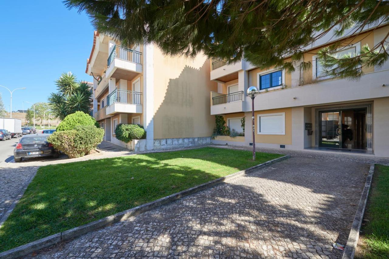 Apartamento Junto Nova&Praia Carcavelos II Kültér fotó