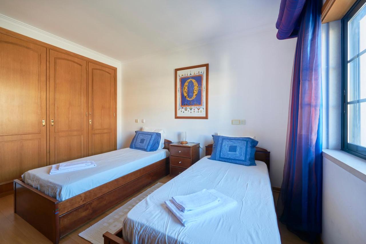 Apartamento Junto Nova&Praia Carcavelos II Kültér fotó
