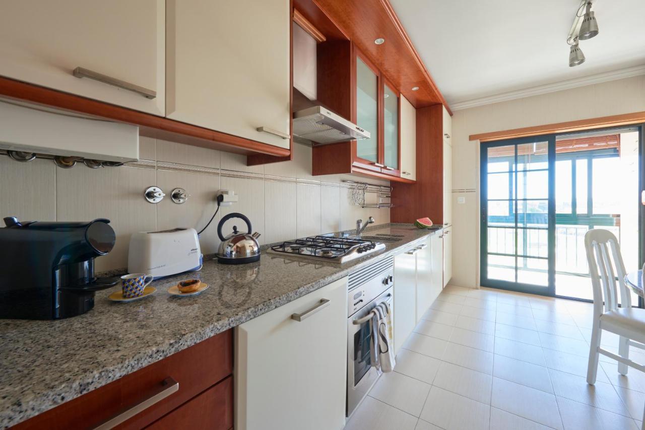 Apartamento Junto Nova&Praia Carcavelos II Kültér fotó